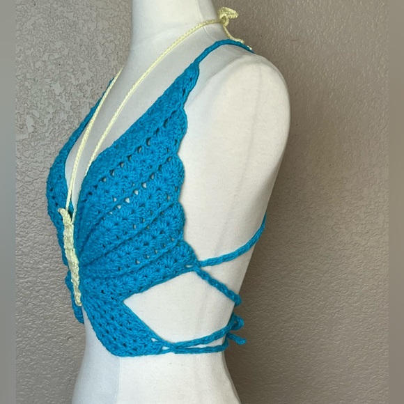 LOVELY BUTTERFLY CROCHET TOP - Picture 5 of 12